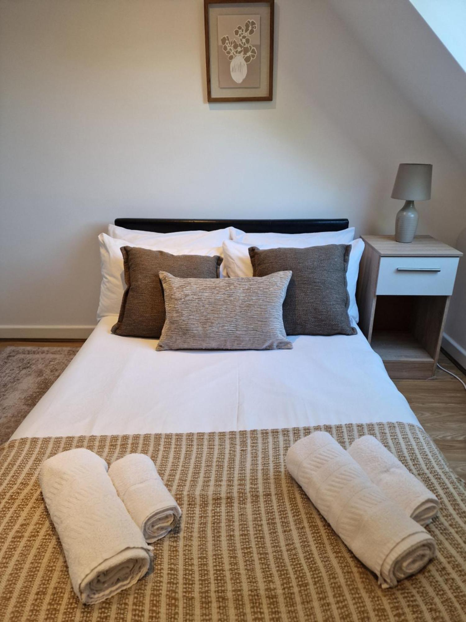 Large 4-Bed House For Up To 7 Guests W 2X Parking Villa Oxford Exterior foto