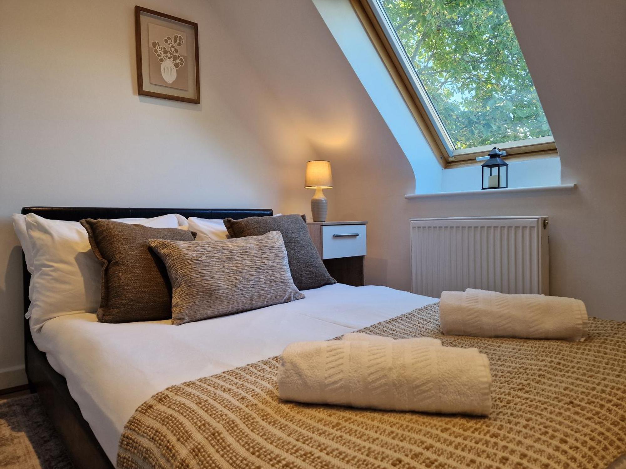 Large 4-Bed House For Up To 7 Guests W 2X Parking Villa Oxford Exterior foto